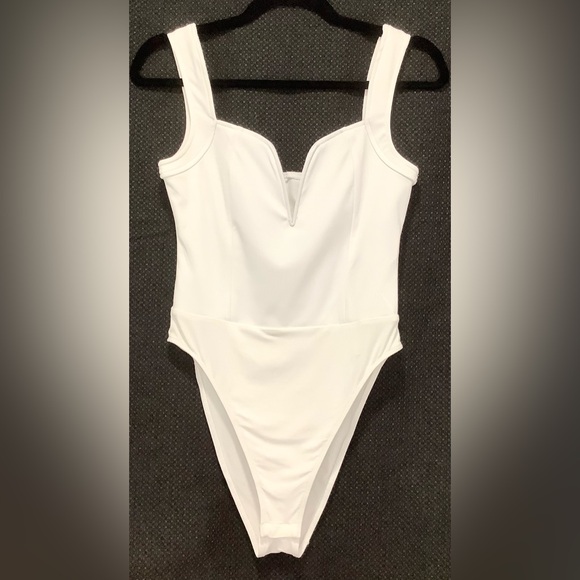 Tops - White Wire V Bodysuit